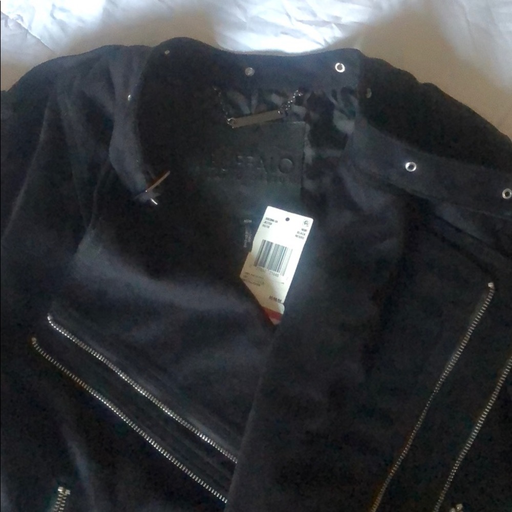 Black jacket size M
